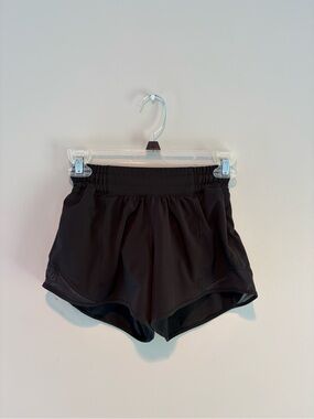 Lululemon Hotty Hot Low-Rise Lined Short 4"